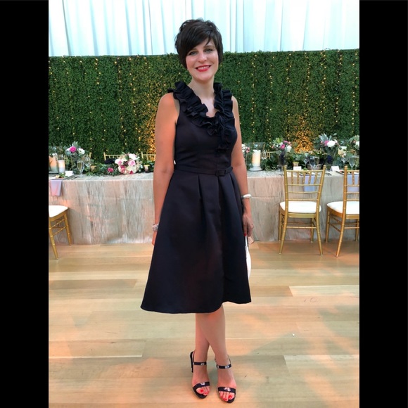 Meet your Posher, Lauren - Picture 9 of 16